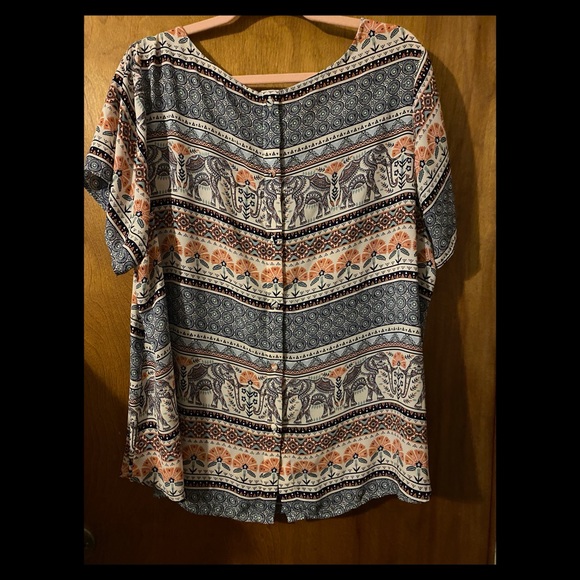 Torrid size 2 tribal print blouse - Picture 3 of 3